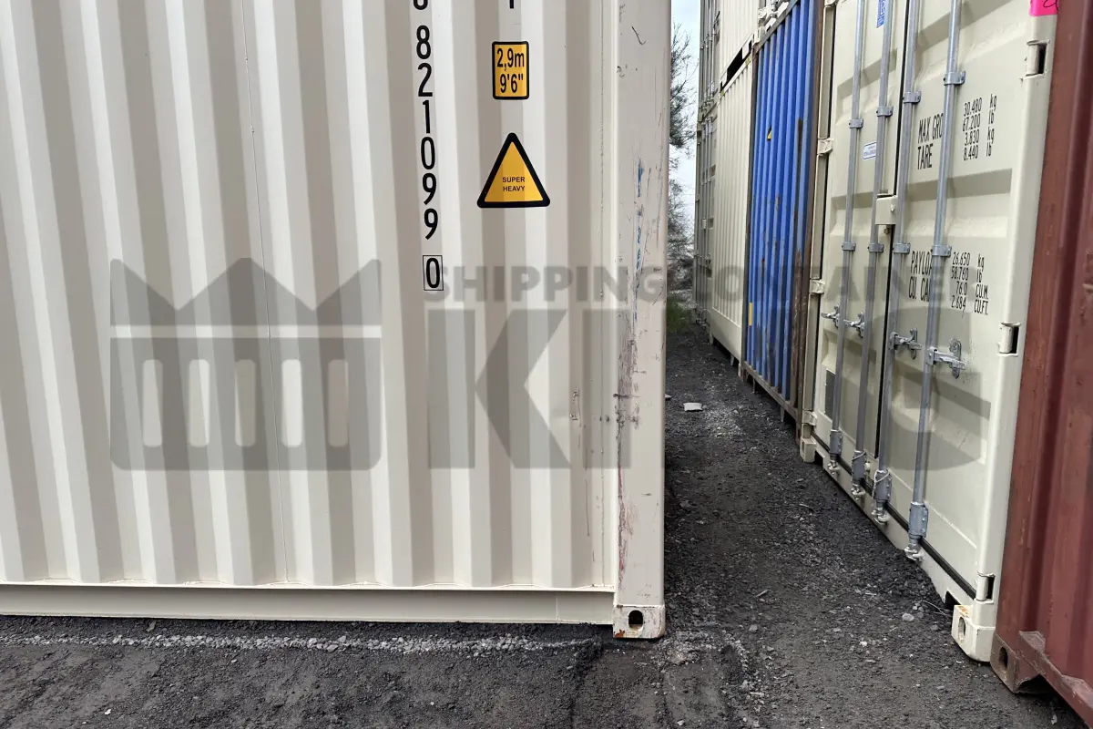 Container product image.