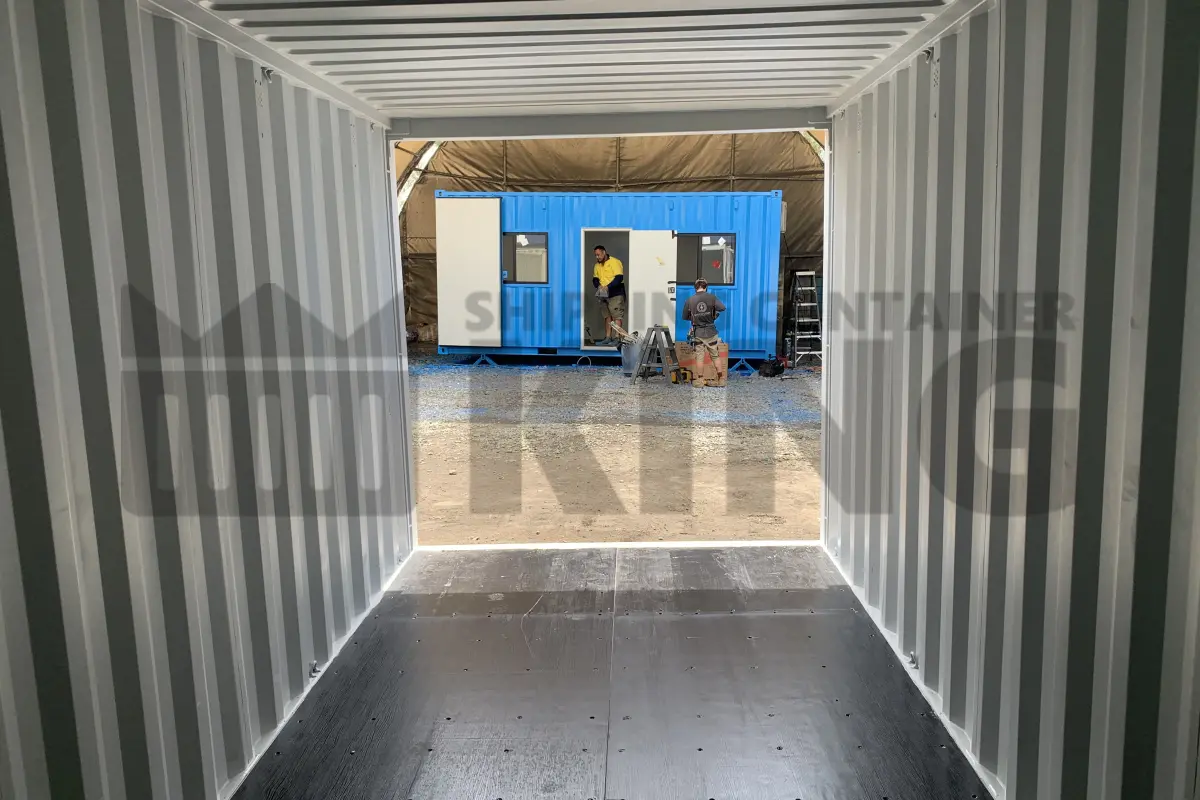 Container product image.