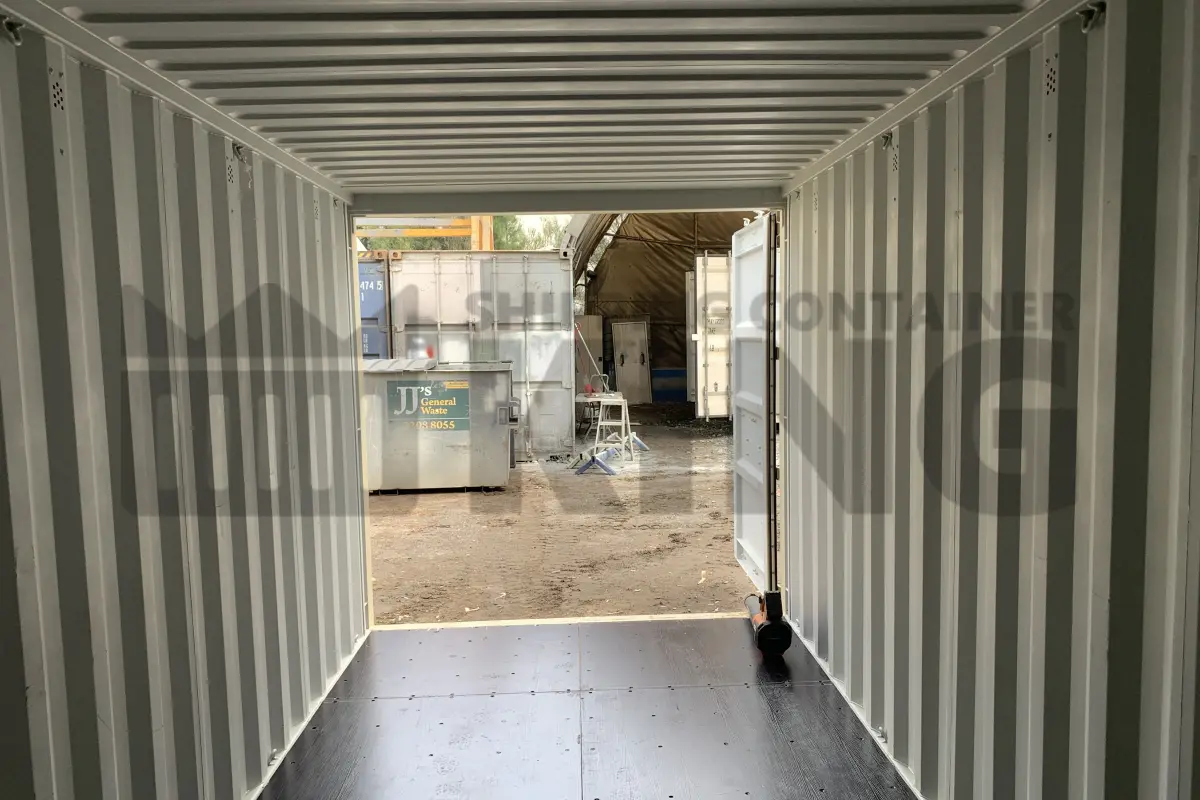 Container product image.